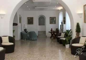 Отель Belvedere E Tre Re 3*